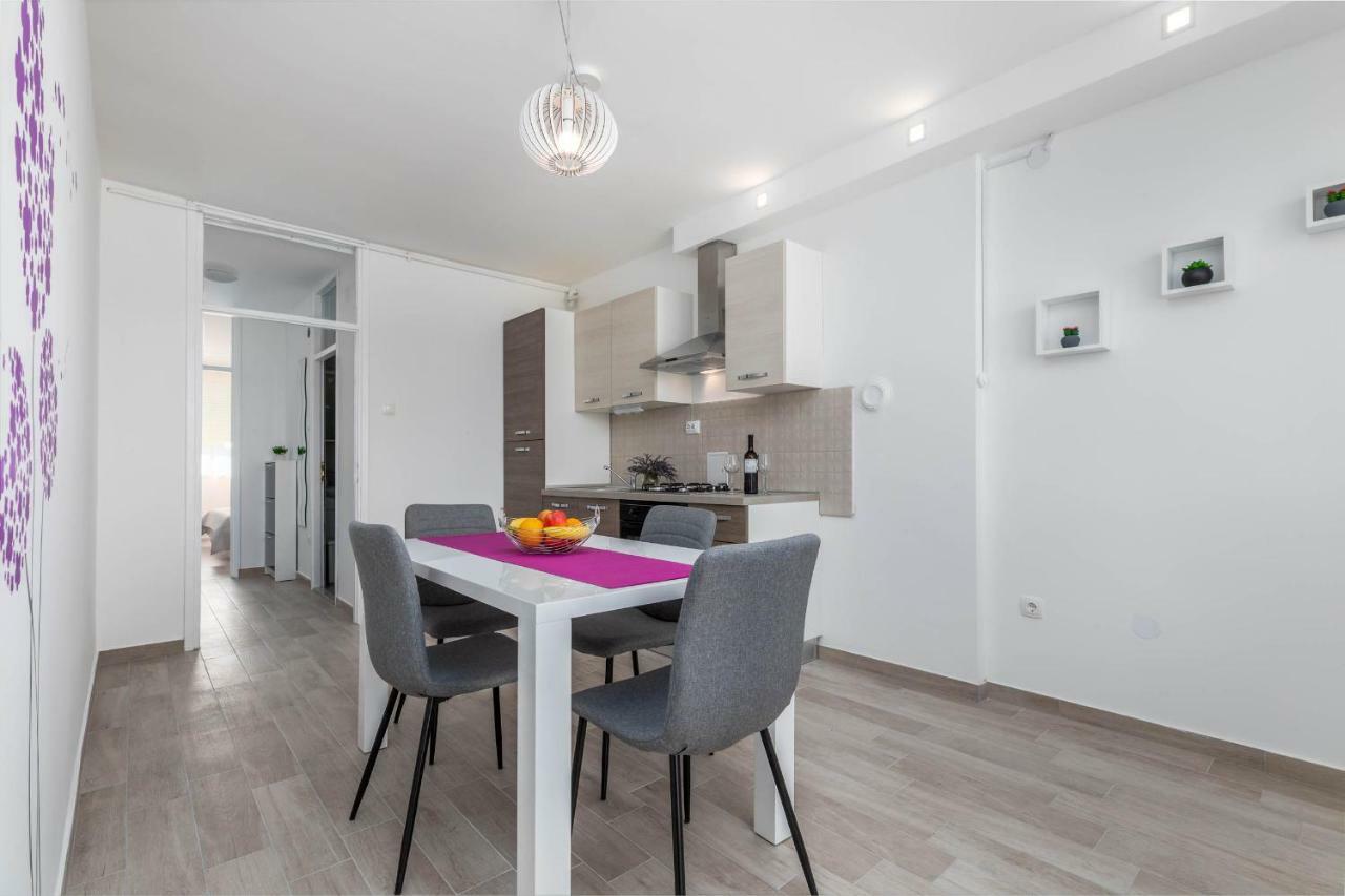 Apartment Sole Pula Exterior photo